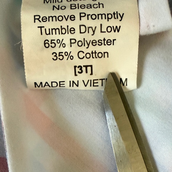 SHRIMP & GRITS Pastel Plaid Top with Crab and Sailboat 3T - Picture 3 of 8